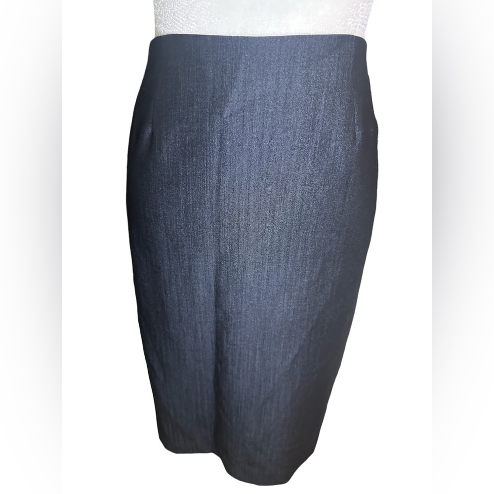 Jones Studio Separates size 6 navy chambray pencil skirt